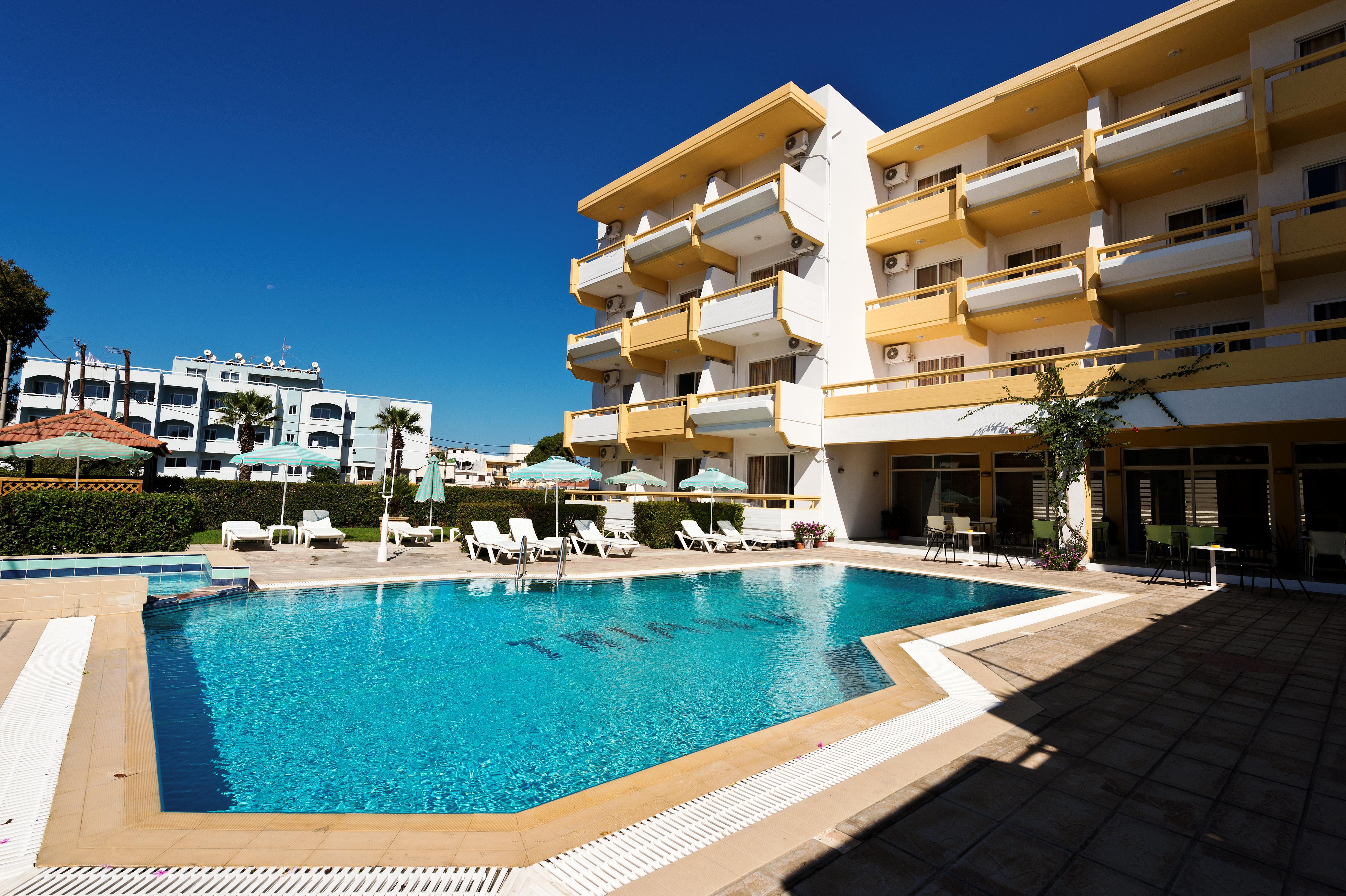 Trianta Hotel Apartments Ialysos  Exterior photo